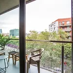 42Badr1040 New & Bright Apartment Poblenou